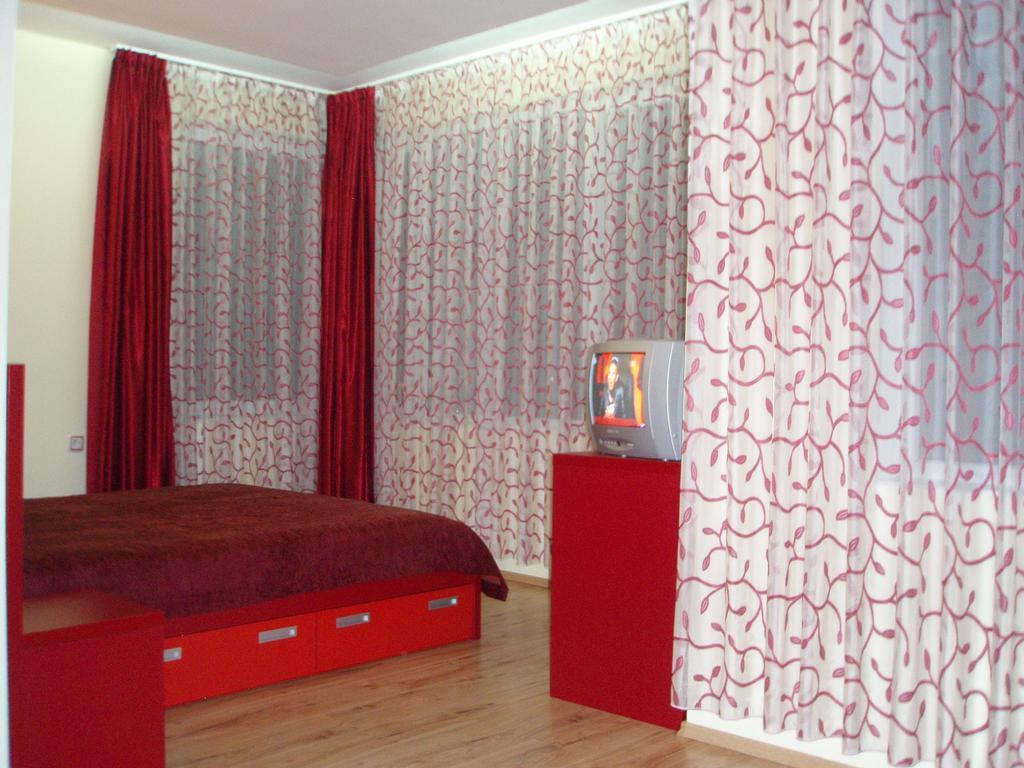 Mania Guest House Kalofer Rom bilde