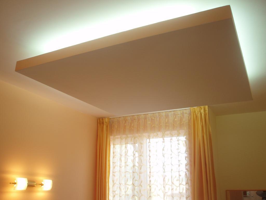 Mania Guest House Kalofer Rom bilde
