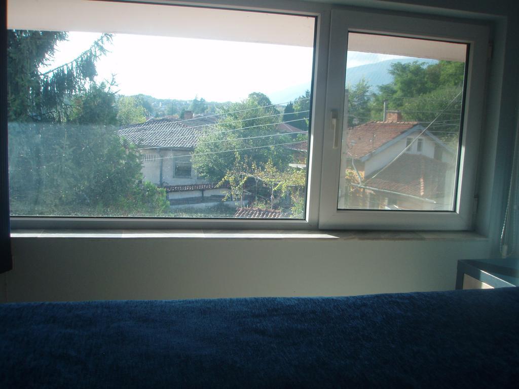 Mania Guest House Kalofer Rom bilde